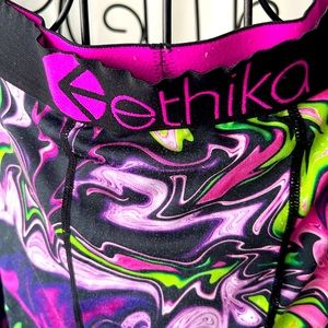 LADIES ECCENTRIC “ ETHIKA” WORKOUT..LEISURE..LOUNGE SHORTS..PINK & BLACK ..SZ.L